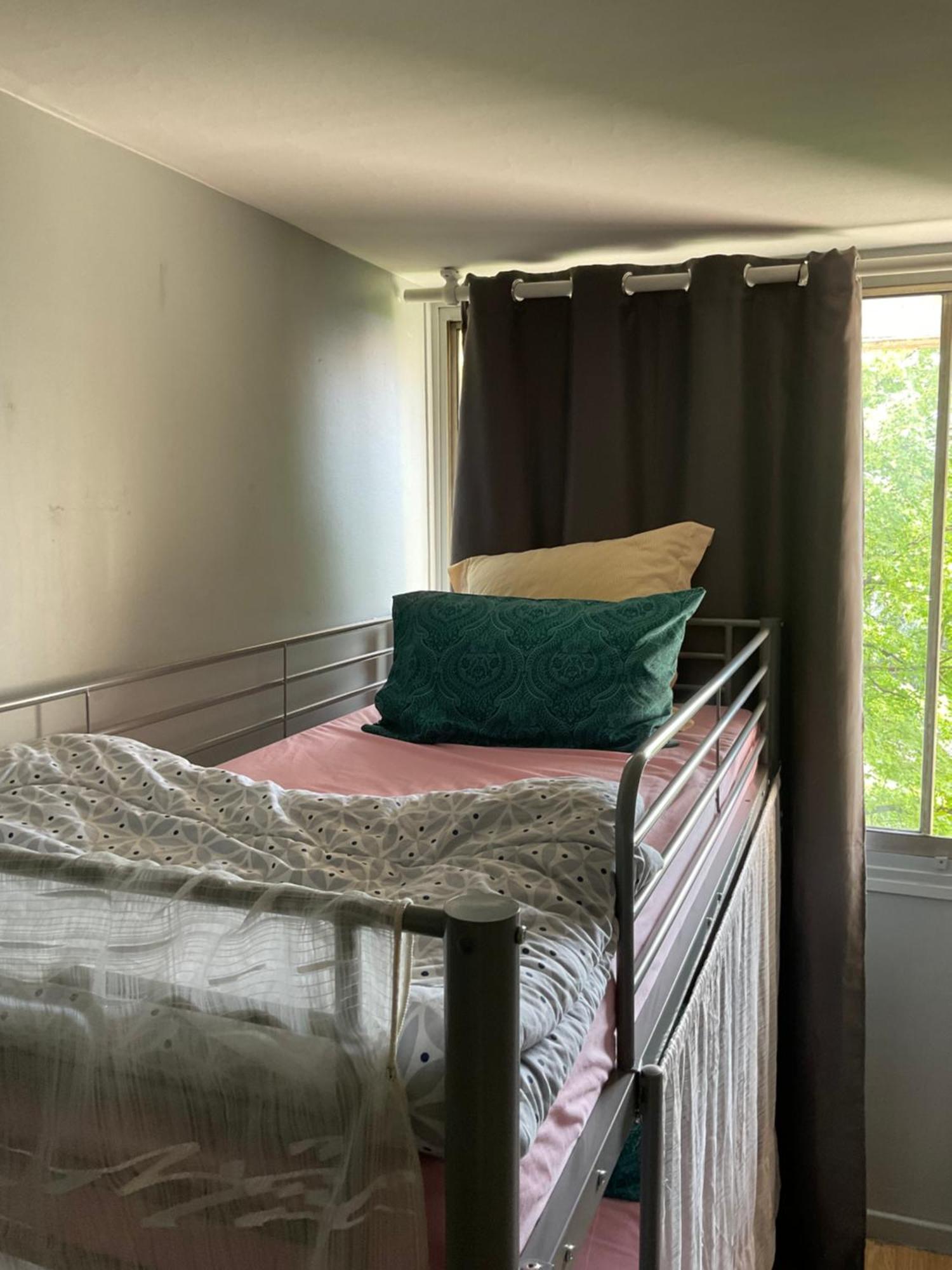 Female-Dortoir Femme -Dorm Shared Room Paris Bobigny Exteriér fotografie